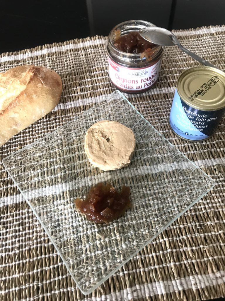 foie-gras-figues-oignons-rouges-confit-porto
